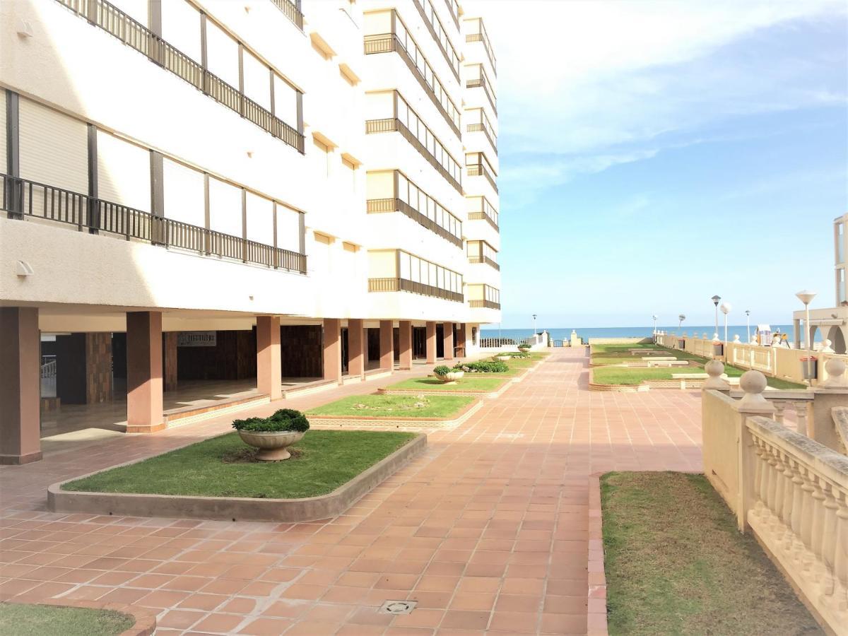 Cozy Apartment In A Beachfront Complex Mareny Blau Ngoại thất bức ảnh